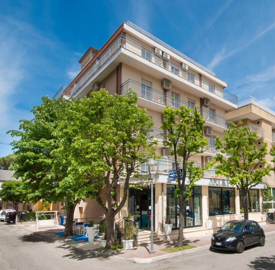 Hotel Holiday Sunshine Summer ミザーノ・アドリアーティコ エクステリア 写真